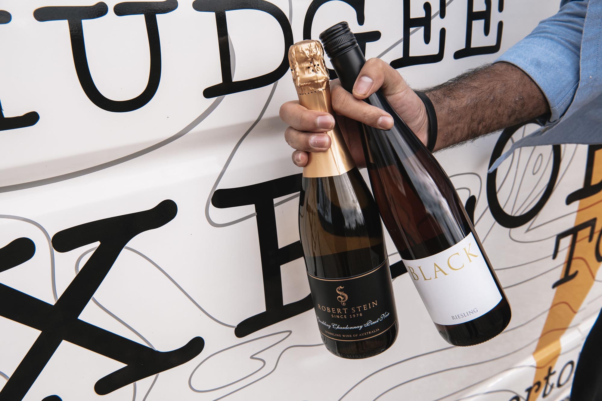 champagne celebrate mudgee explorer wine tours